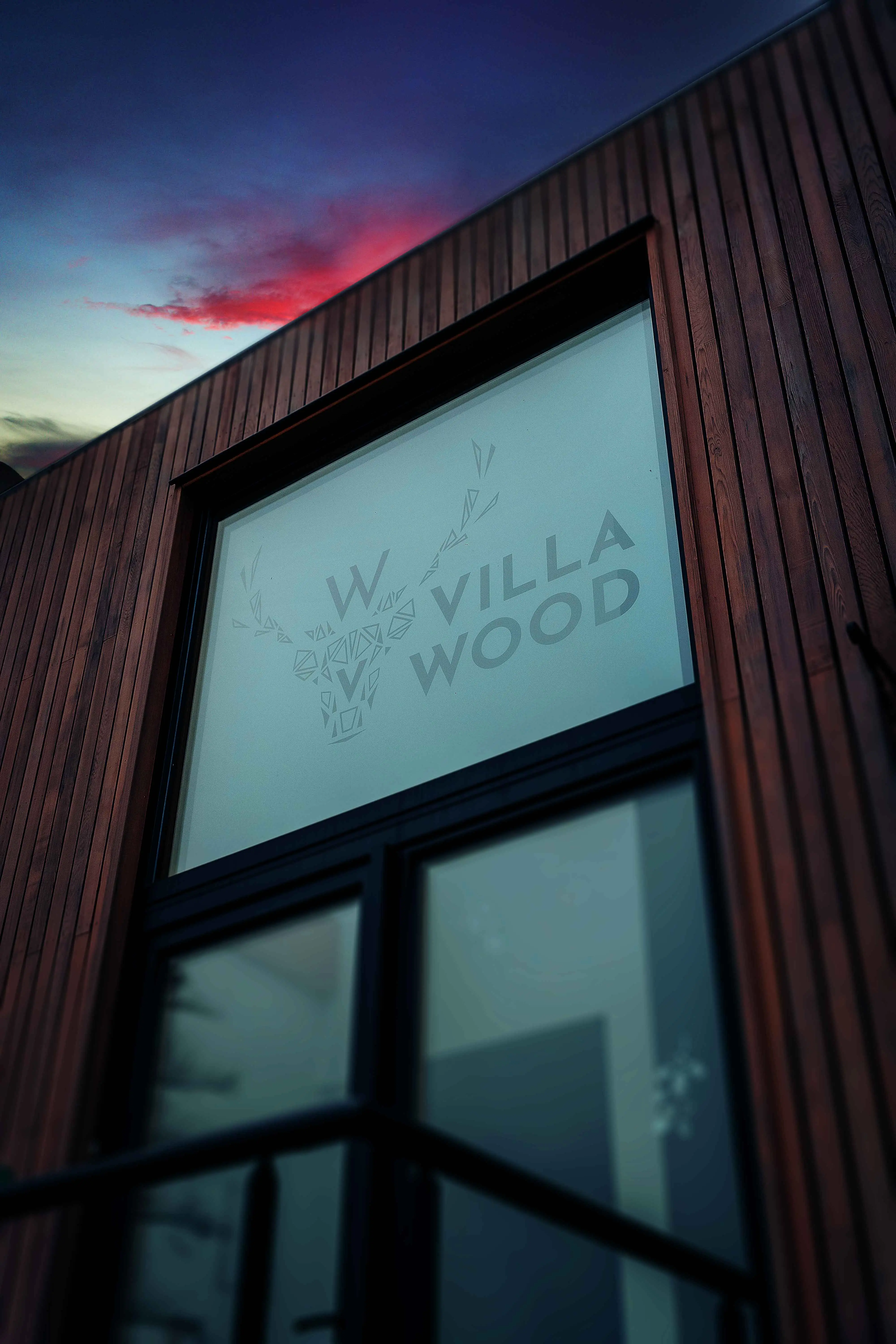 Cottage for 10 people in Tenneville Villa Wood